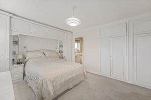 Photo 30- click for photo gallery